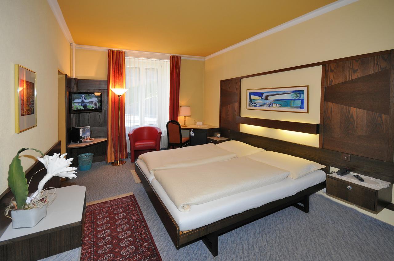 Hôtel Monopol-Metropol à Andermatt Extérieur photo