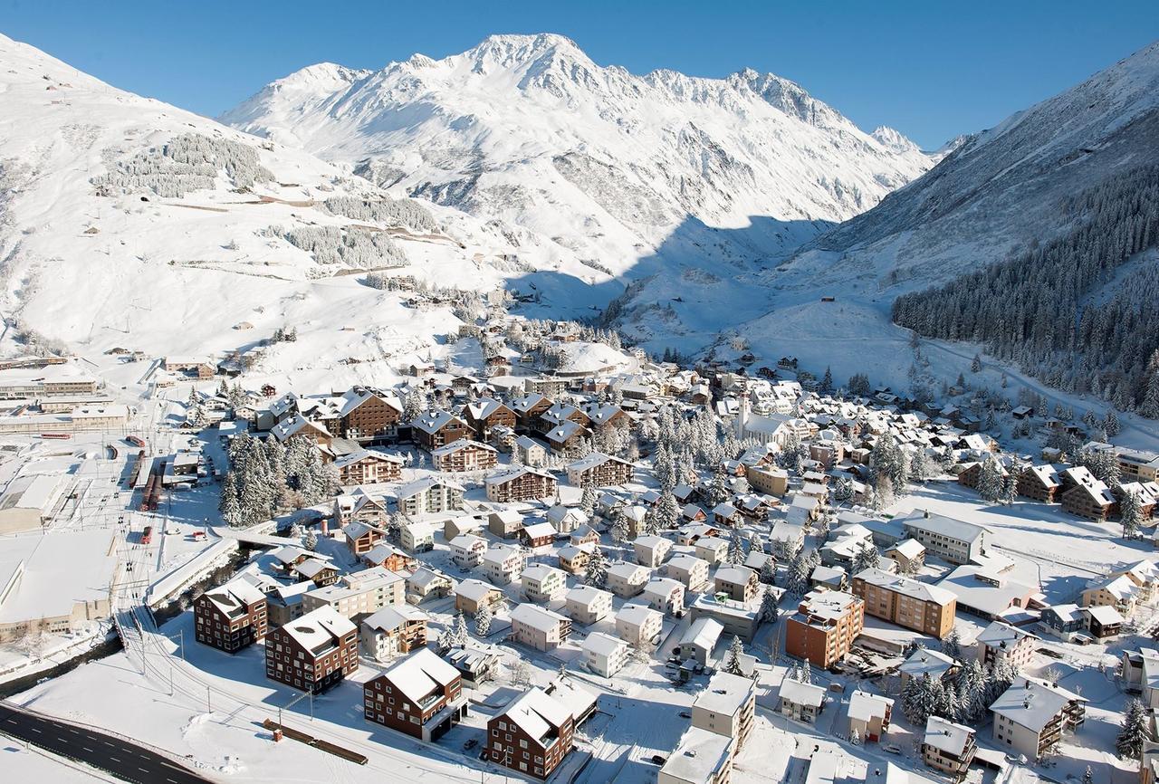 Hôtel Monopol-Metropol à Andermatt Extérieur photo